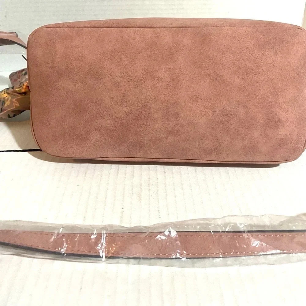 Nanette lepore faux suede crossbody handbag - Picture 3 of 9
